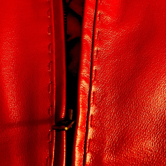 Women Leather Jacket with Removable Lining - Picture 13 of 16